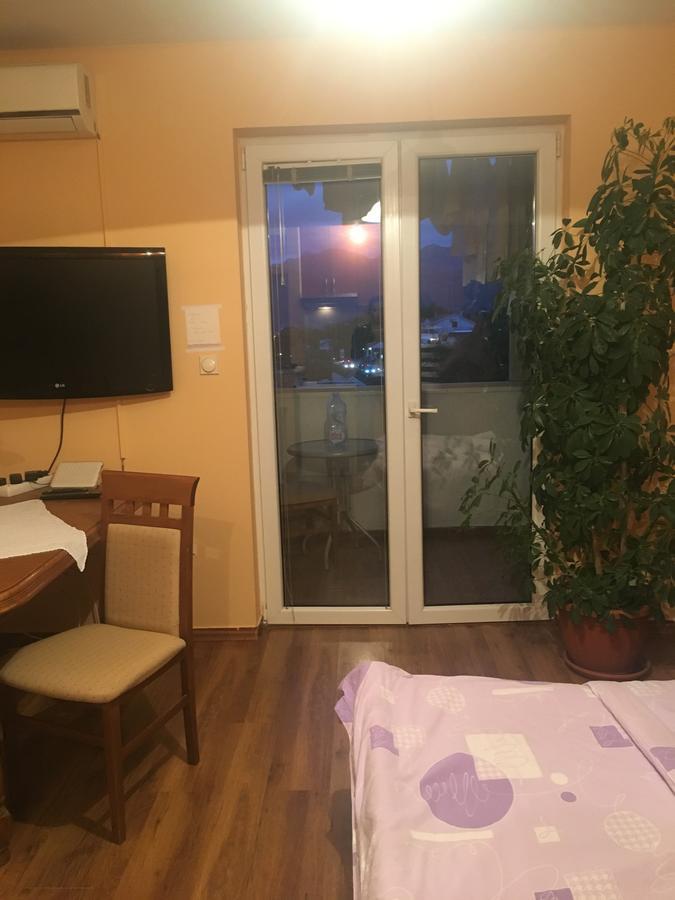 Ana Apartman Tivat Kültér fotó